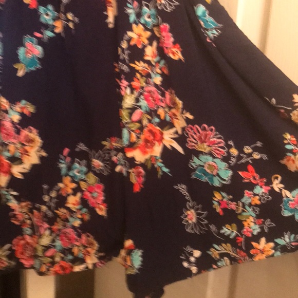 Romper - Picture 2 of 3